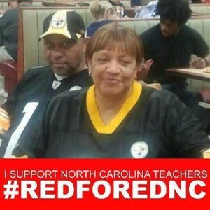 Meet your Posher, Gloria